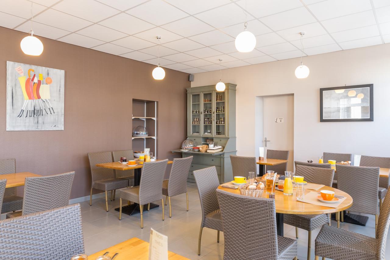 Hotel De La Gare Thouars Εξωτερικό φωτογραφία