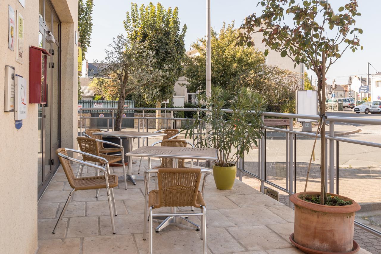 Hotel De La Gare Thouars Εξωτερικό φωτογραφία